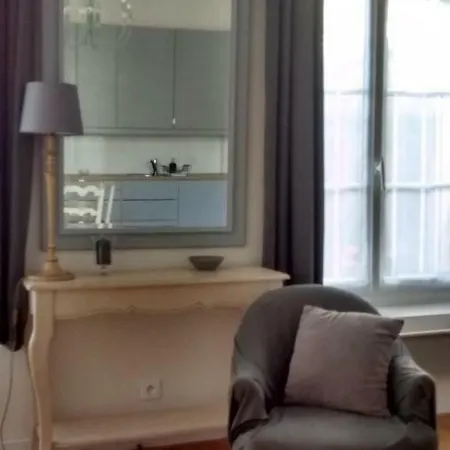 Le Petit Mansart Versailles