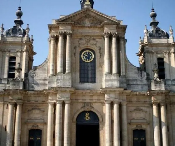 Apartment Le Petit Mansart *